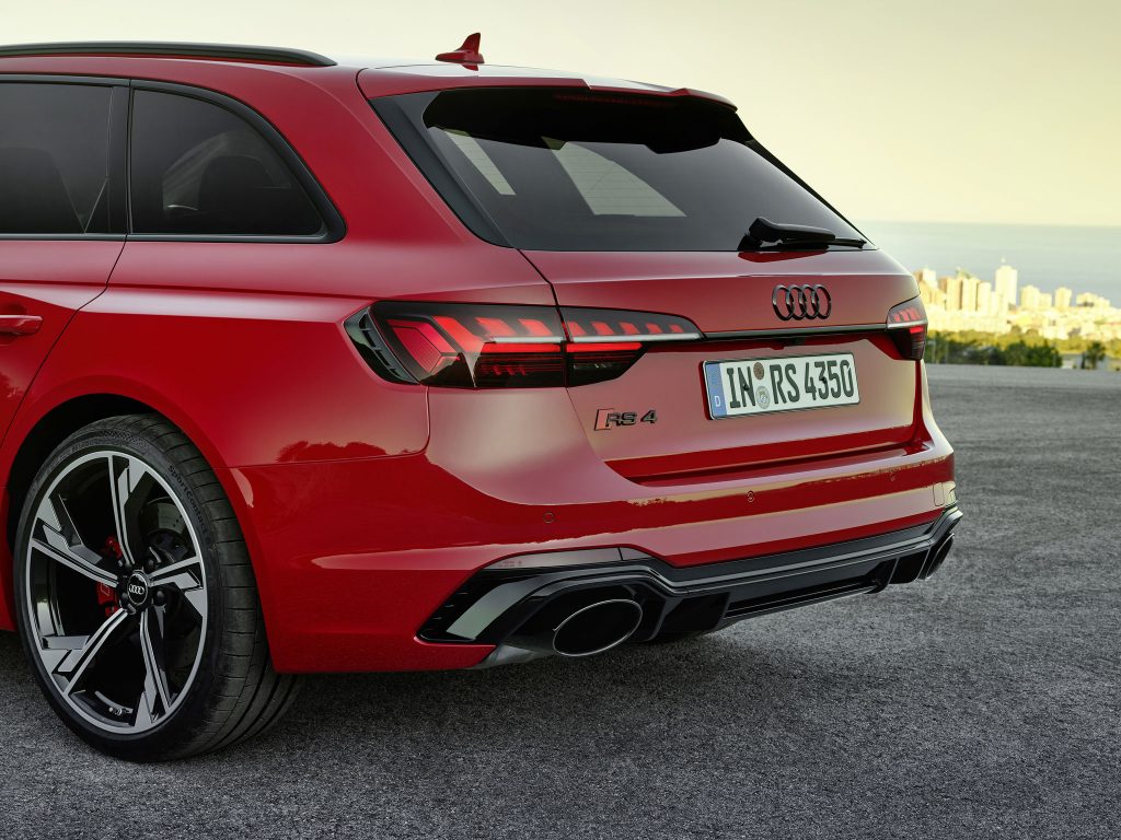 Audi RS 4 Avant Kombi