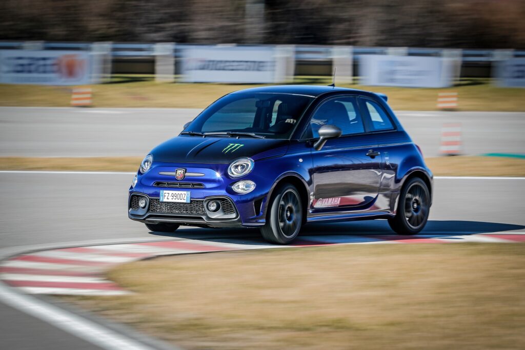 Abarth 595 Monster Energy Yamaha