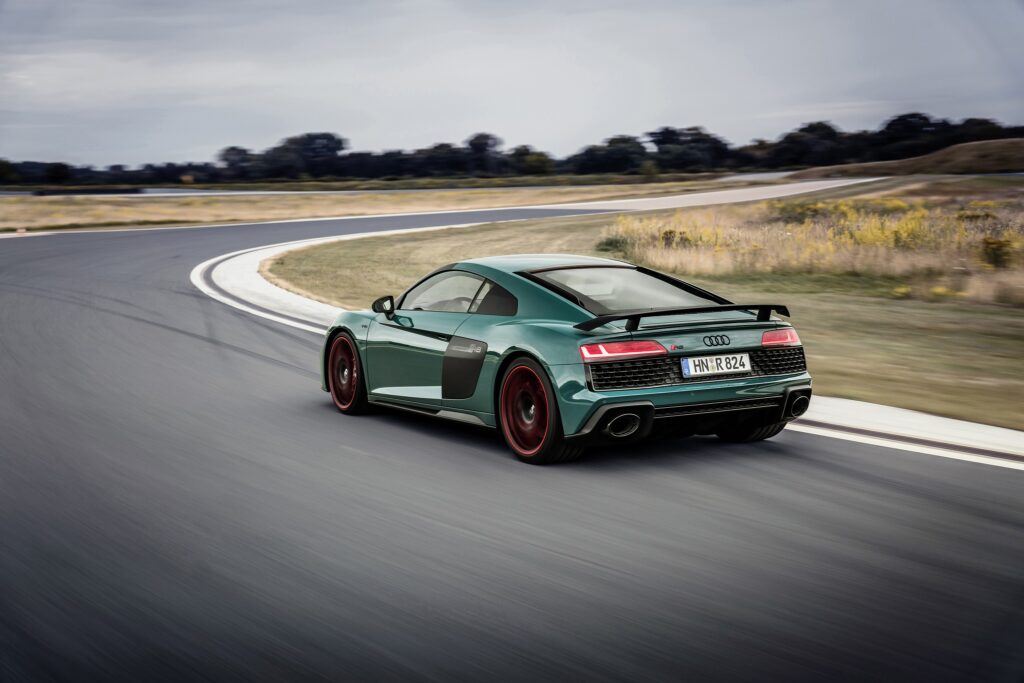 Audi R8 green hell