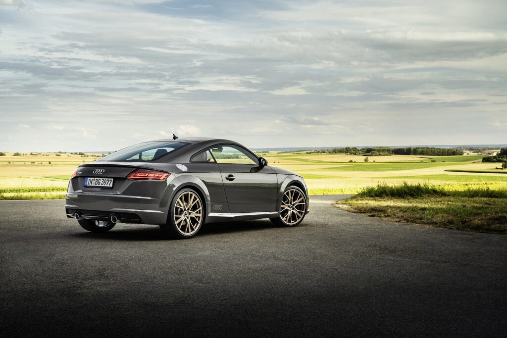 Audi TT Coupé bronze selection