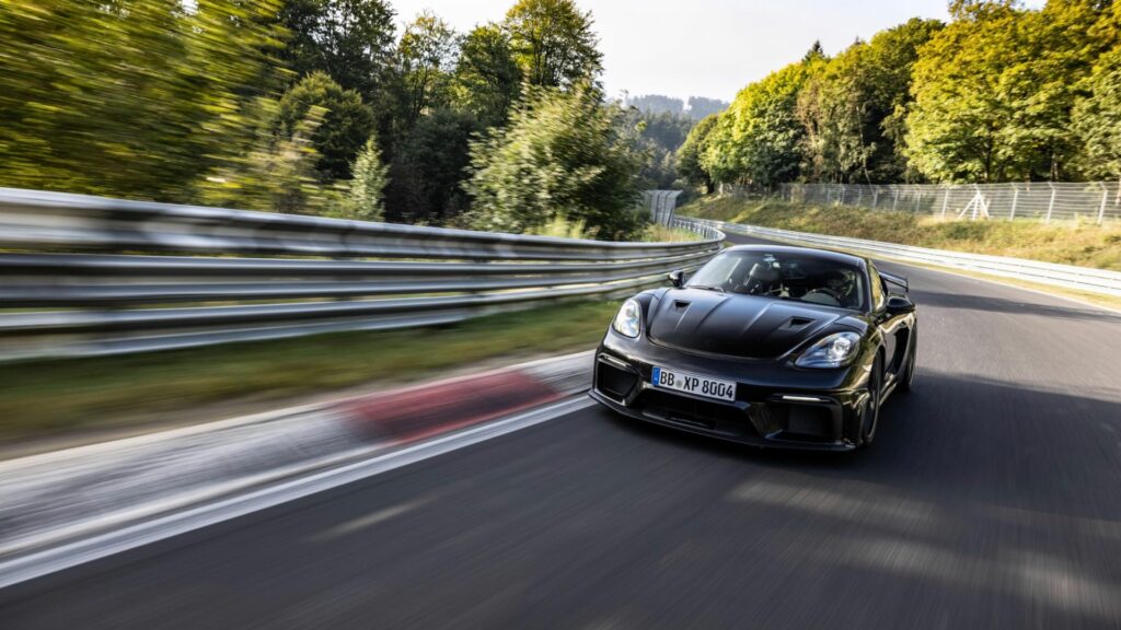 Porsche 718 Cayman GT4 RS Prototyp