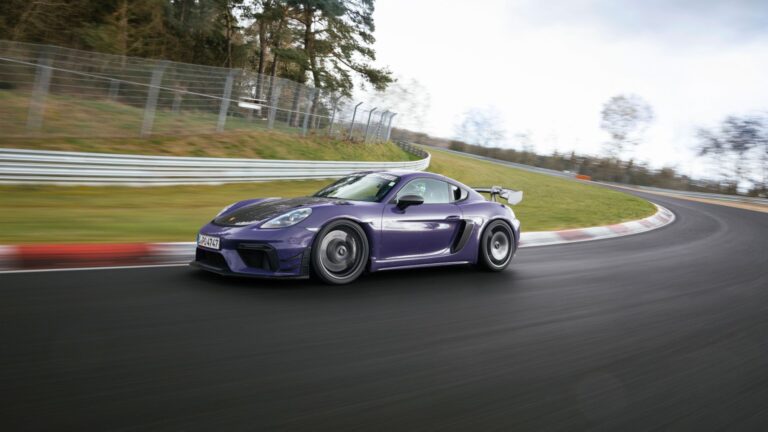 Porsche 718 Cayman GT4 RS mit Manthey Kit