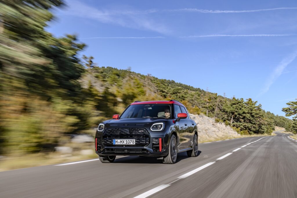 MINI John Cooper Works Countryman